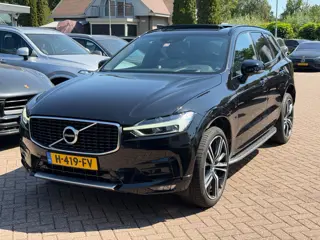 Volvo XC60 2.0 B5 R-Design / Trekhaak / Panoramadak / 360Camera / Head-up / Luchtvering / Keyless / 
