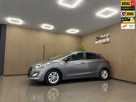 Hyundai I30 1.6 GDI Go! * Afn. Trekhaak / Navigatie / Camera / LM Velgen / NL Auto *