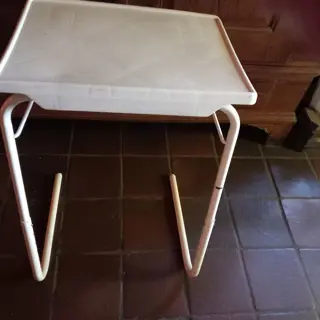 stoelleestafel, verstelbaar