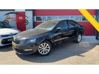 Skoda Octavia 1.0 TSI Greentech Ambition Business VIRTUAL / TREKHAAK / NAVI / CARPLAY / CLIMA / PDC 
