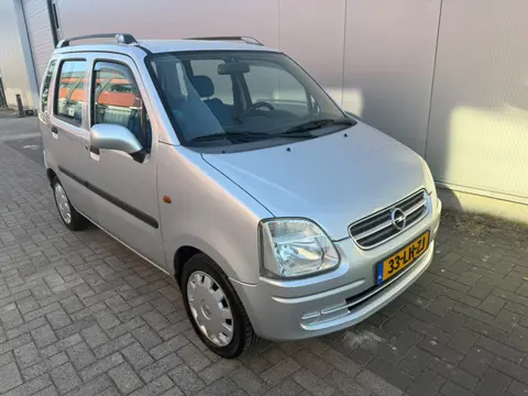 Opel Agila 1.2-16V Comfort