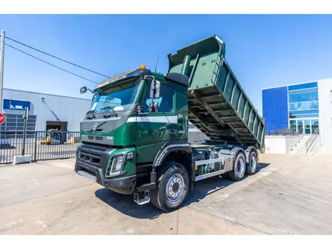 Volvo FMX 420 -6x6 - TIPPER / TRACTOR (bj 2018, automaat)