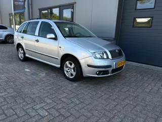 Skoda Fabia Combi 1.4-16V Elegance|Nieuw Apk
