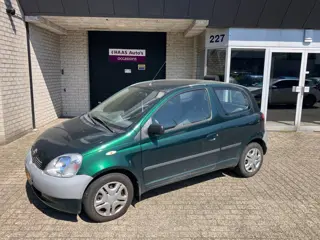 Toyota Yaris 1.0-16V VVT-i Terra / AIRCO KOUD / APK OKTOBER 2026 / EXPORT MOGELIJK