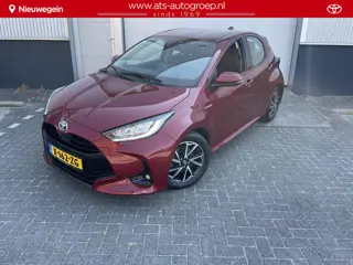 Toyota Yaris 1.5 Hybrid Dynamic , 38.000 km, Nieuwstaat, Apple/Android Navigatie