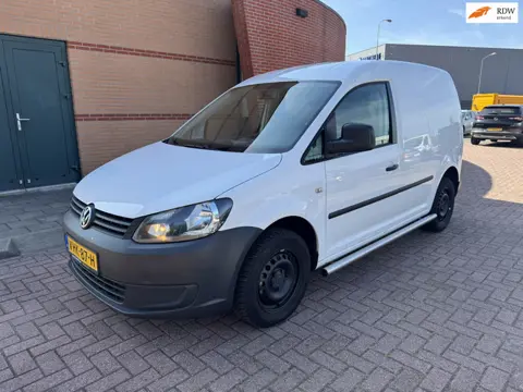 Volkswagen Caddy 1.6 TDI, DSG, Airco, Trekhaak, Stoelverwarming, Massavliegwiel hoorbaar.