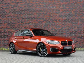 BMW 1-serie M140i Edition Shadow Executive | M Performance - Akrapovic - Vol!