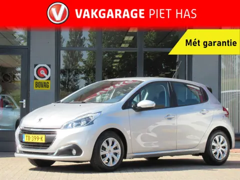 Peugeot 208 1.2 PureTech Blue Lion | Airco | Navi| Parkeersensoren | Incl. Garantie | Bluetooth | Cr