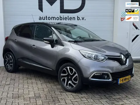 Renault Captur 1.2 TCe Dynamique - Automaat - Trekhaak - LED