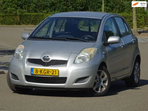 Toyota Yaris 1.3 VVTi Comfort 5DEURS AIRCO/ELEKRAM/APK 2027