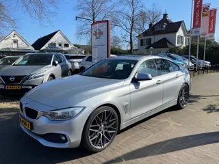 BMW 4-SERIE 430D HIGH EXECUTIVE / SCHUIFDAK / CARPLAY / HEAD-UP / KEYLESS / PDC