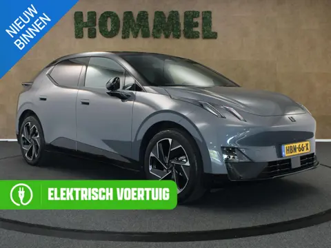 Lynk & Co 02 More 66 kWh - ORIGINEEL NEDERLANDSE AUTO - PANORAMADAK - DODEHOEK DETECTIE - 3 FASE LAD