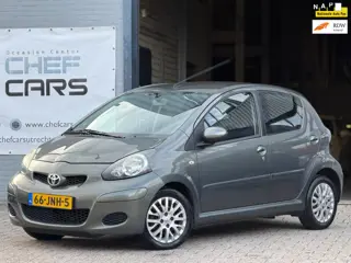 Toyota Aygo 1.0|NAP|AIRCO|NIEUWEAPK|HALFLEER|5DRS|DEALEROH!
