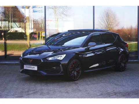 CUPRA Leon 1.4 e-Hybrid VZ 245 PK Copper Edition, Panoramadak, Leder, Stuur Startknop, Memory, 19" L