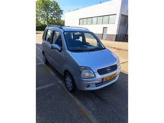 Opel Agila 1.2-16V Elegance