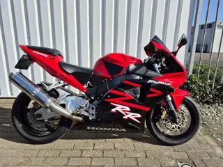 Honda Fireblade CBR954RR superbike