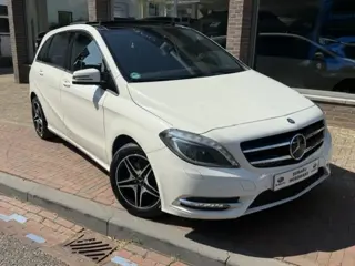 Mercedes-Benz B-Klasse 180 Ambition * AUTOMAAT * LEDER