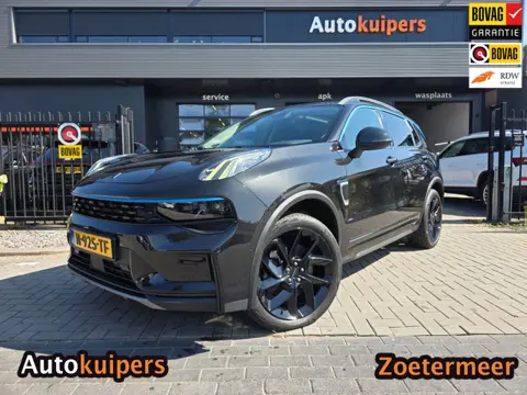 Lynk & Co 01 1.5 | 1e EIGENAAR | Met achteruitrijcamera, navigatie, panoramadak, AppleCarPlay/Androi