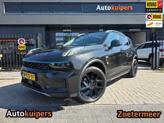 Lynk & Co 01 1.5 | 1e EIGENAAR | Met achteruitrijcamera, navigatie, panoramadak, AppleCarPlay/Androi