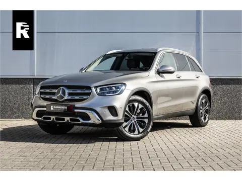Mercedes-Benz GLC 300e 4MATIC Camera / Leder / Led / Chroom