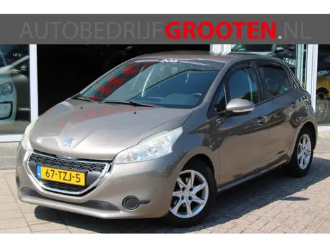 Peugeot 208 1.4 VTi Active//5DRS//TREKHAAK//ECC!!