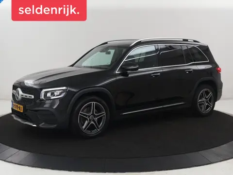 Mercedes-Benz GLB 200 AMG Line | Leder/alcantara | Stoelverwarming |  Cruise control | Lane assist |