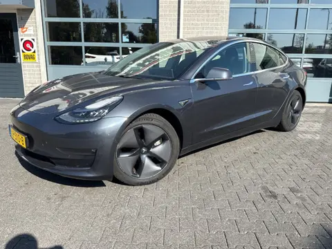 Tesla Model 3 Long Range AWD 75 kWh