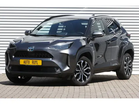Toyota Yaris Cross 1.5 Hybrid Dynamic Panorama / HUD / Winter-Pakket