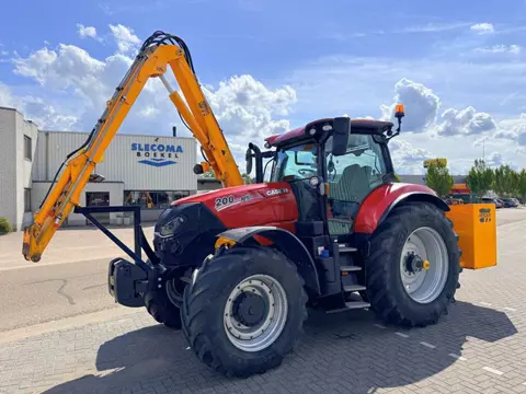 Case IH Puma 200 CVXDrive met Herder