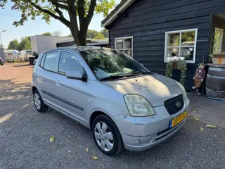 Kia Picanto 1.1 LXE Automaat Met WERK (bj 2004)