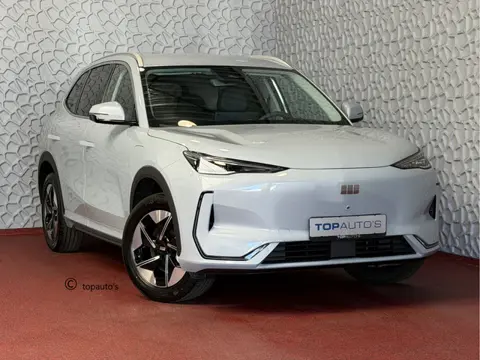 GEELY E5 Pro+ 68 kWh | 475 km WLTP | Moonlight Silver 8 Jaar Garantie | 360° Camera | Warmtepomp | L