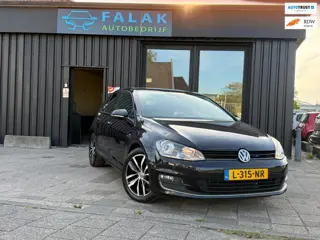 Volkswagen Golf 1.4 TSI ACT Business Edition R Connected