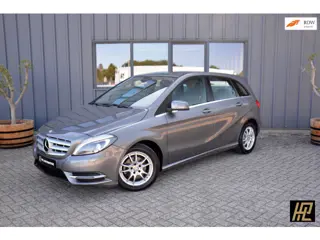 Mercedes-Benz B-klasse 180 Ambition 122pk Aut. * Leer * Xenon * Cruise * PDC V+A * Mooie auto