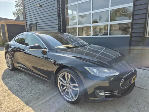 Tesla Model S 85 Signature Performance *Free Supercharging*