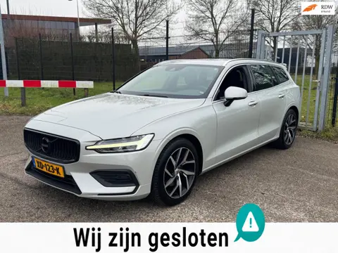 Volvo V60 2.0 D4 190PK Momentum Leder LED Camera Nw Model