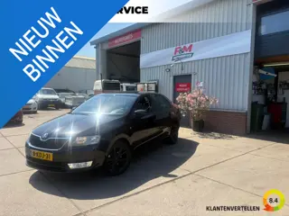 Skoda Rapid 1.2 TSI Greentech Elegance Businessline Clima, cruise, pdc achter, trekhaak