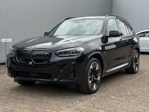 BMW iX3 M-SPORT 80 kWh (210kW/286pk) ** LED, LEDER, PANO, TREKH, VERW. STUUR, 20-inch LMV ** 1e EIG 