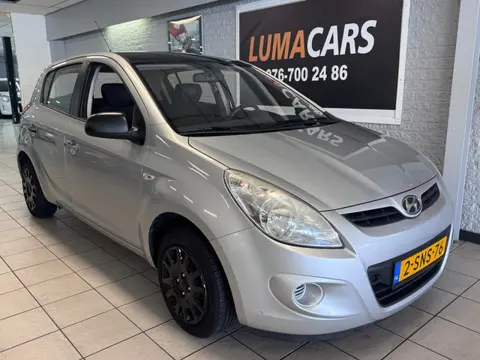 Hyundai I20 1.2i Business Edition | Nieuwe APK | 5 deurs |