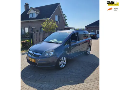 Opel Zafira 2.2 Cosmo , Automaat, Airco,7p,Top Onderhouden!