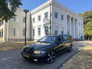 Volvo V70 2.4 T AUTOMAAT, LEDER, R-LOOK (bj 2001)