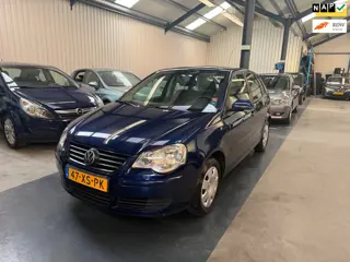 Volkswagen Polo 1.4-16V Optive 5 DEURS/AIRCO/NAP/APK