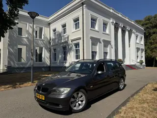 BMW 32O TOURING AUT, High Executive (bj 2006)