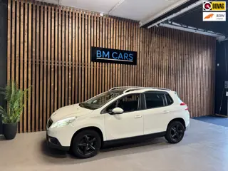 Peugeot 2008 1.6 VTi Allure AUTOMAAT,Panodak, Trkhaak