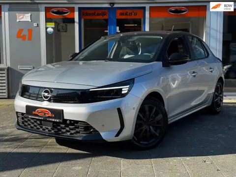 Opel Corsa 1.2 BLACK Edition CarPlay LED 10.000km 1e Eigenaar