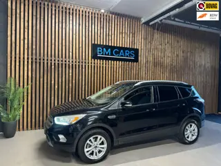 Ford Kuga 1.5 Titanium Airco, Navigatie,Trekhaak