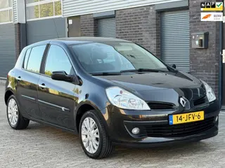 Renault Clio 1.2-16V Collection 5drs AIRCO CRUISE PDC TREKHAAK NAP