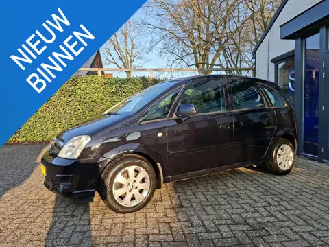 Opel Meriva 1.6-16V Temptation Airco, trekhaak, nw. koppeling