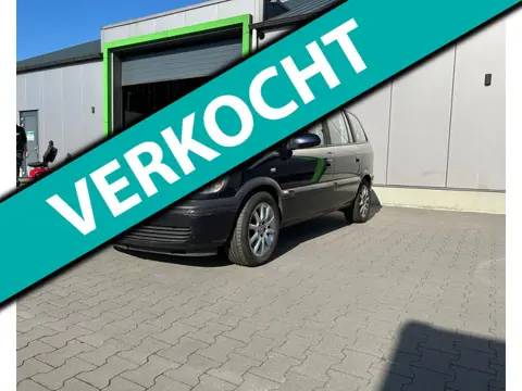 Opel Zafira 1.8-16V Comfort Navigator LM velgen Automaat Trekhaak Airco Cruise Dakrails