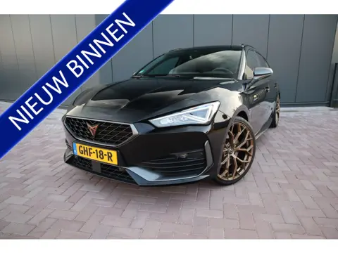 CUPRA Leon Sportstourer 1.4 e-Hybrid VZ Performance Automaat Panoramadak Lederen Sportstoelen Virtua