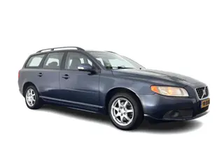 Volvo V70 2.0 Momentum *LEATHER | NAVI-FULLMAP | ECC | PDC | CRUISE | COMFORT-SEATS | 16''ALU | TOWB